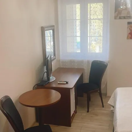 Pokoje Gościnne W Starym Kinie Ustka